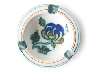 Flora Gouda Hand Painted Mid Century Ashtray |  Dutch Pottery