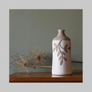 Strehla East German Vase l Mid-Century Modern White & Brown Leaf Pottery