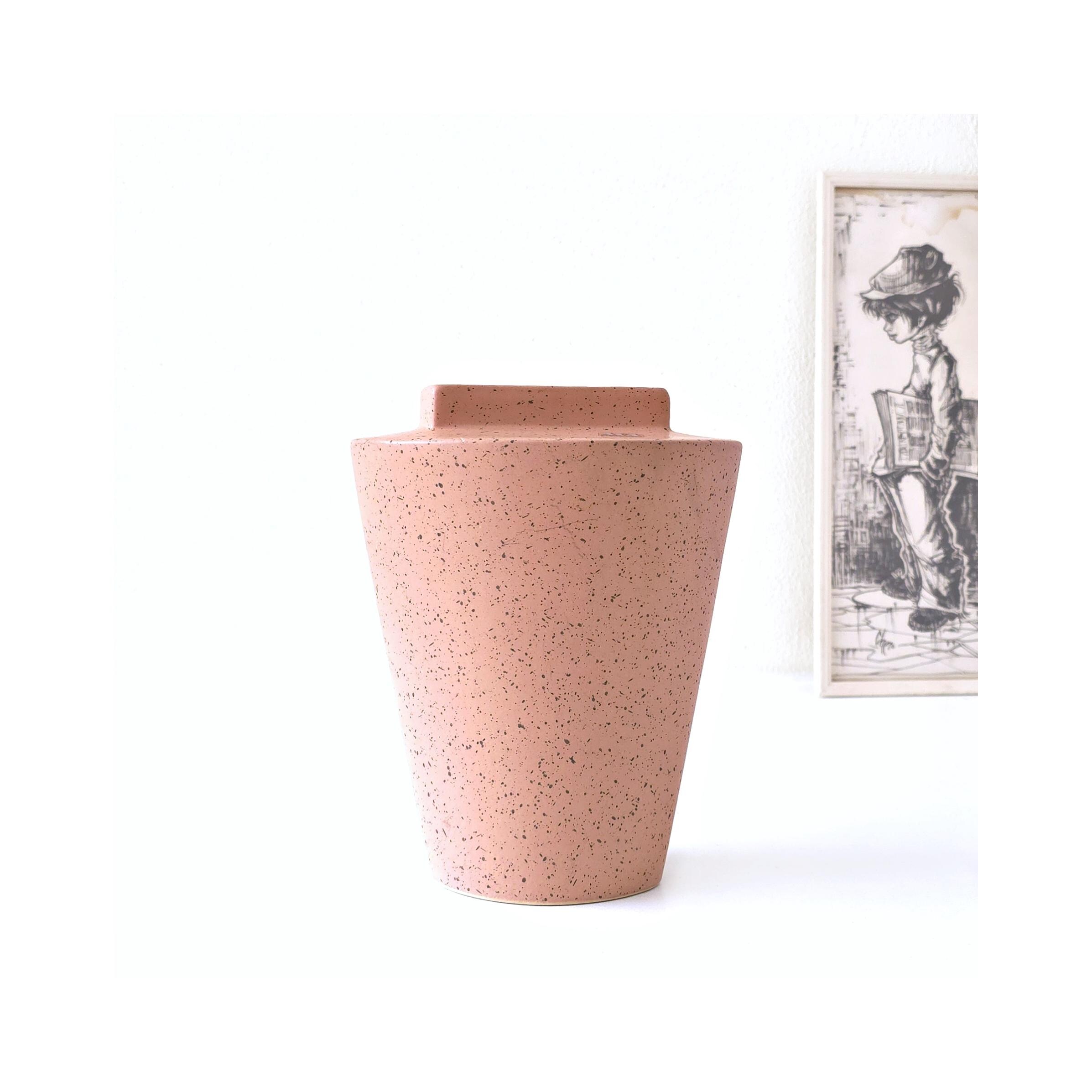 ASAセレクション サーモンピンク ヴィンテージ花瓶、西ドイツ陶器