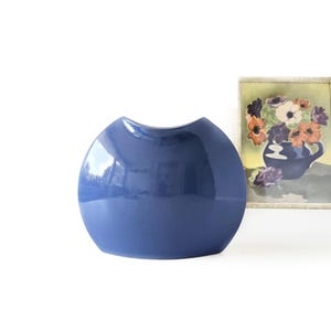 Jarrón vintage azul de STEULER, con forma de disco, cerámica de Alemania Occidental.