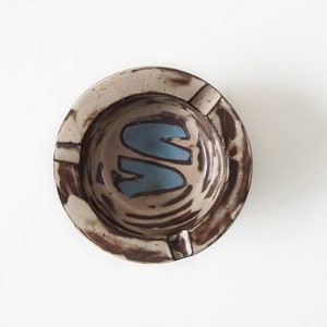 POTTERS, Mid Century ceramic Ashtray, Abstract decor, Dutch Pottery