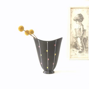 Vintage Flora Gouda Vase – 1950er Jahre niederländische Keramik – abstraktes Dekor “Tosca” – Mid-Century Modern Keramik