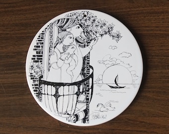 西ドイツ製陶器の壁掛け皿：1950年代のカラフルな船の装飾 - Etsy 日本