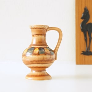 FLORA GOUDA Mid Century Vase, decor: &quot;Nora&quot;, Dutch Pottery