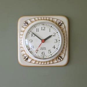 Mid Century Wall Clock – Beige Ceramic – Brown Hand-painted Decor – 70s German Pottery