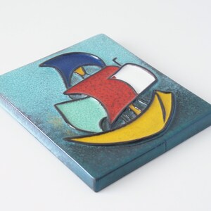 BÜCKEBURG Colorful Mid Century Wall Plaque, Sailboat decor by Helge Pfaff, West German Pottery image 5