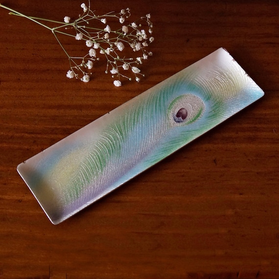 Enamel Mid Century Tray Mother of Pearl Peacock Feather Decor. 