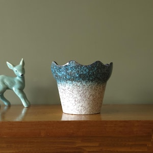 MAREI Mid Century Planter, Off White and Petrol, West German Pottery