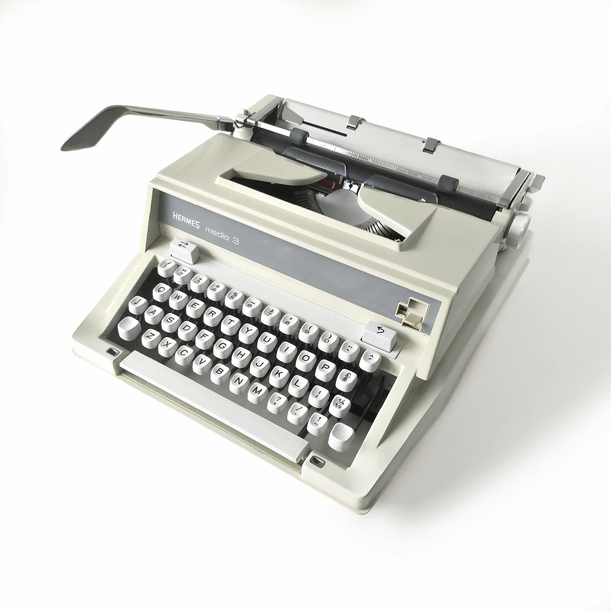 エルメスHermes Media 3 タイプライター Hermes Media 3 Typewriter | 1974 Swiss | Fully Serviced & Working