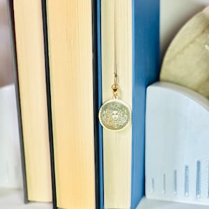 Bookmark Charm, Medusa Bookmark, Gold Metal Bookmarks, Bookmark Clips, Book Charms, Book Lovers, Book Accessories, Mini Bookmark Charms
