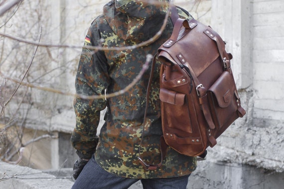 leather backpack style