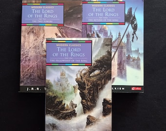 J.R.R. Tolkien - The Lord of the Rings: The Fellowship of the Ring, The Two Towers, The Return of the King (Unwin Paperbacks 2001)