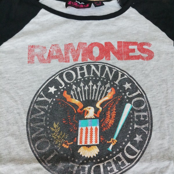 RAMONES Girl Vtg raglan grey t-shirt Johnny Deedee Joey Tommy 1234 Punk Surf Hey Ho Let's Go