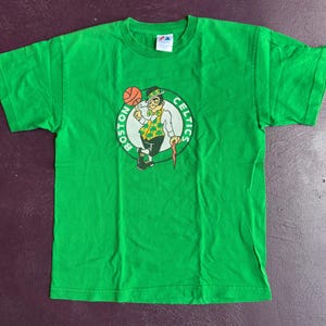 BOSTON CELTICS vintage greenkids t-shirt