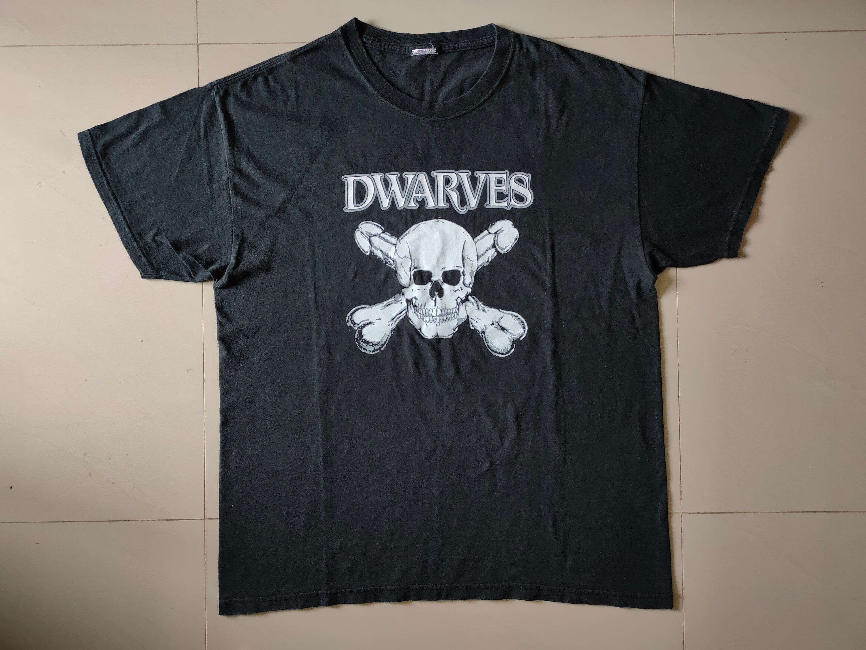 DWARVES Vintage Black T-shirt Punk Usa Hardcore Illinois DWARVES Vintage Black T-shirt Punk Usa Hardcore Illinois