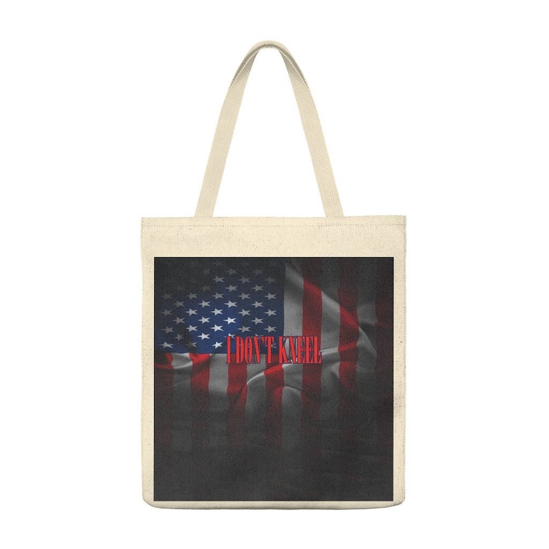 Roomy American Flag Dark I Don/'t Kneel Shoulder Tote Bag