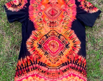 Back Design - Reverse Tie Dye - Large T-Shirt