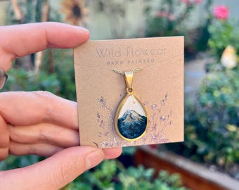 Mount Rainier Necklace in White