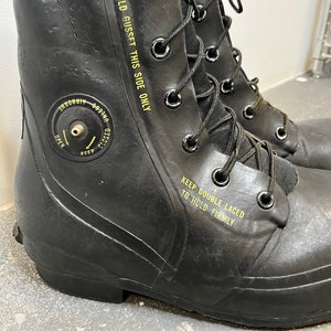 Mens mickey mouse boots discount