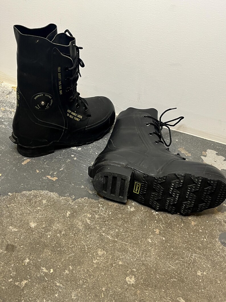 Vintage 1980s Us Military Mickey Mouse Boots. Extreme Cold Weather Arctic Boot by Bata. Sizes 6 XN image 8