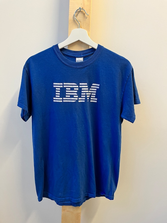 90s vintage IBM Big Blue T-shirt. fits like a Sz … - image 1