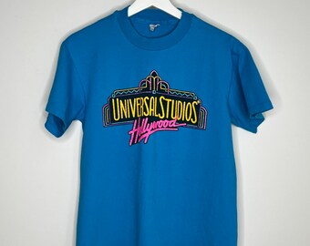 1980s Vintage Universal Studios Hollywood Tshirt. Made in USA. Single Stitch. Sz M Excellent vintage condition.
