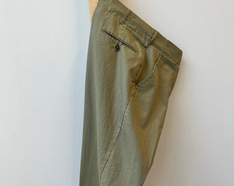 Vintage 80s Royal Canadian Navy tropical weight straight leg chino pants z mieszanki bawełny. Rozmiar na metce 73/32.