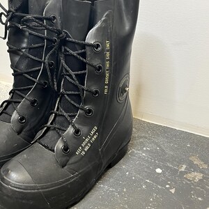 Vintage 1980s Us Military Mickey Mouse Boots. Extreme Cold Weather Arctic Boot by Bata. Sizes 6 XN image 7