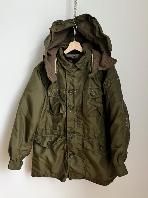 1960s Vintage Canadian Extreme Cold Weather Parka, Oxford Nylon