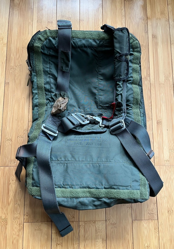 Mustang Survival, Life Raft container backpack. Canad… Gem