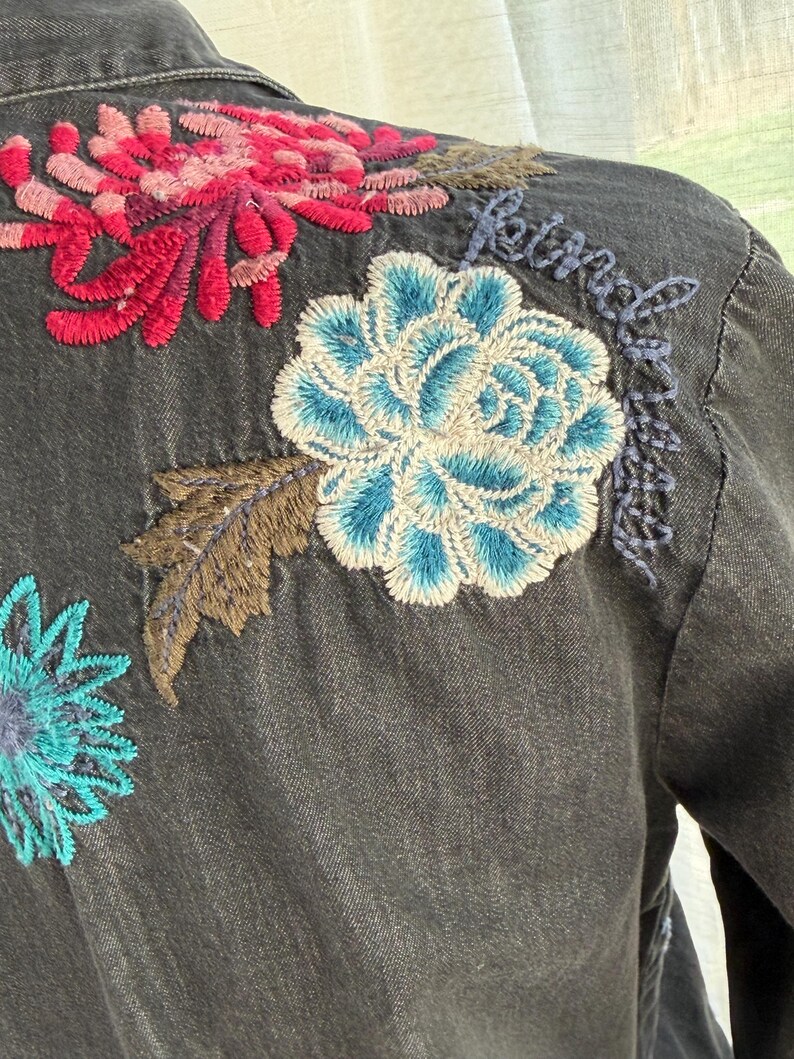 ジョニー・ワズ・ワークショップ スナップボタン ブラック デニム風 刺繍入りシャツ サイズS 画像 8