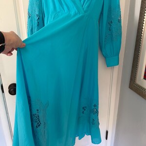NWT Jade de Johnny Was Vestido largo bordado azul/turquesa Manga larga S imagen 7