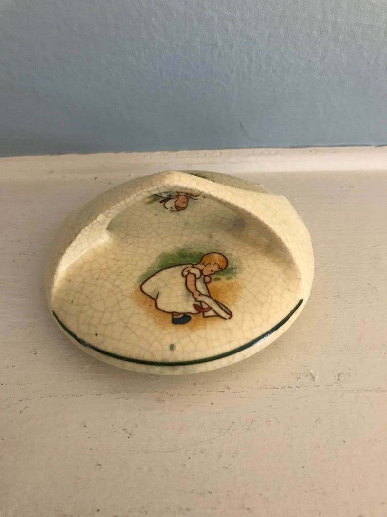 Roseville Baby Bunting Creamware Sugar Lid