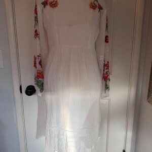 NWT Johnny Was - White Cotton Dress Floral Embroidered Size S With Slip image 14