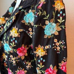 GORGEOUS Johnny Was Floral Embroidered Button Jacket Black SZ S Long Sleeve image 18