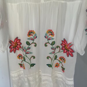 NWT Johnny Was - White Cotton Dress Floral Embroidered Size S With Slip image 6