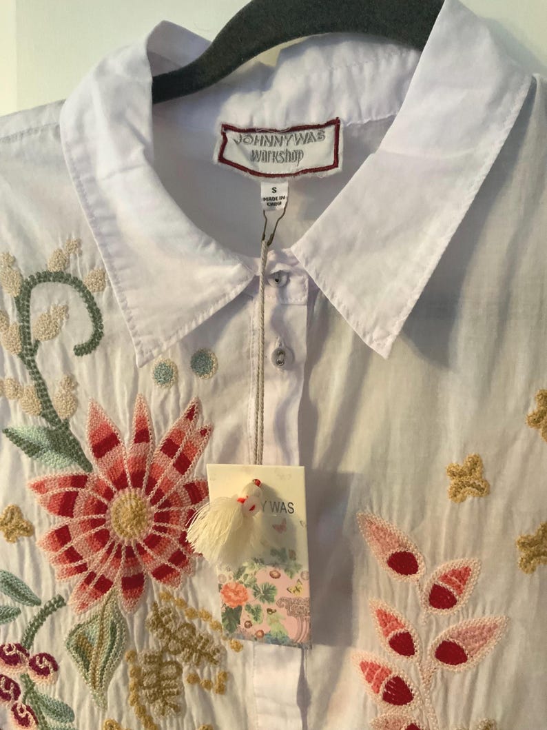 NWT Johnny Was Workshop Embroidered Blouse short Sleeves Sz Small image 7