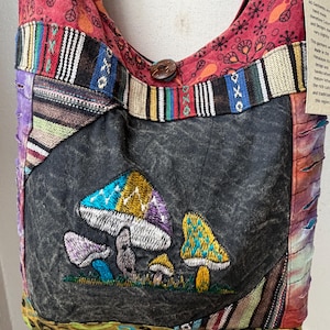 42- NWT Hand Made Boho Cross Body Mushroom Patchwork Cotton Bag Purse Kantha
