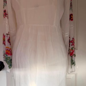 NWT Johnny Was - White Cotton Dress Floral Embroidered Size S With Slip image 15