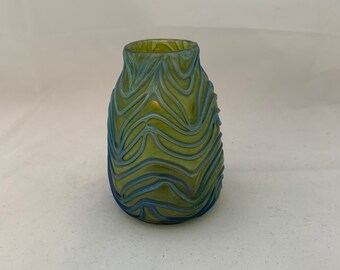 Loetz Creta Formosa Art Glass Vase, Iridescent Green