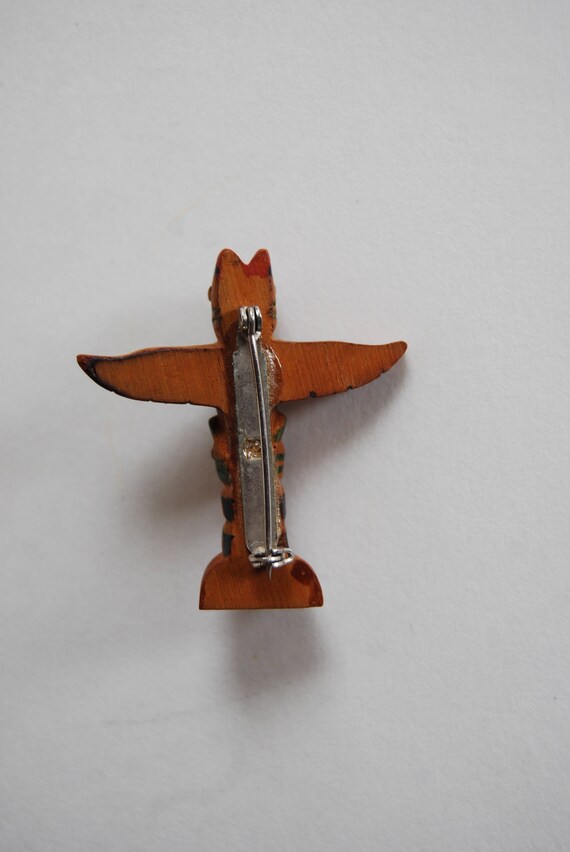 Vintage Totem Hand Carded Pin, Brooch - image 3