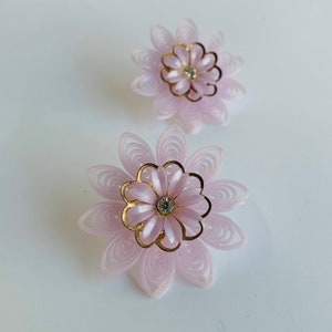 Vintage Lavender Plastic Screw Back Earrings