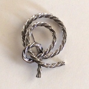 Vintage Silver Knot Brooch