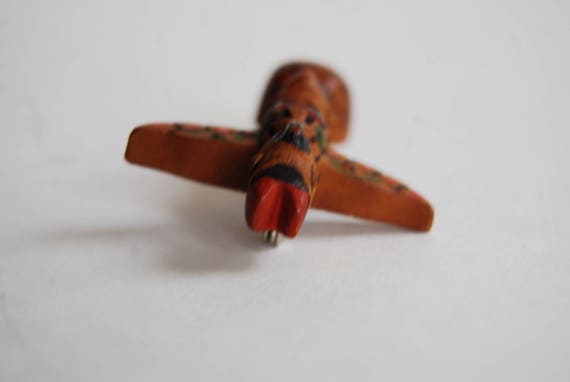 Vintage Totem Hand Carded Pin, Brooch - image 4