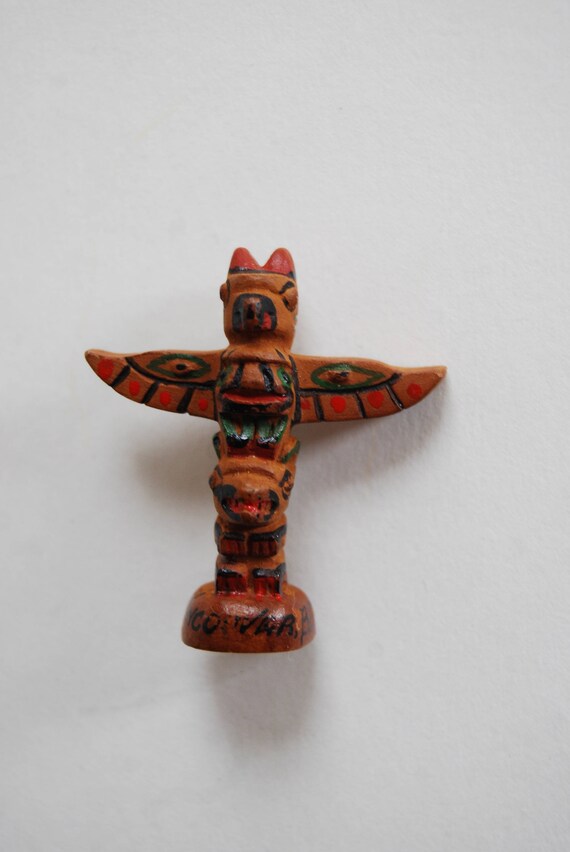 Vintage Totem Hand Carded Pin, Brooch - image 2