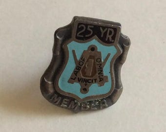 Vintage, Tie Tac, Pin, 25 years, Labor Omnia Vincit, Masonic, Carpenters, Union