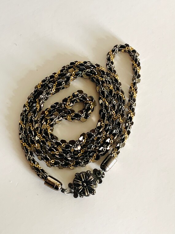 Vintage twisted chain metal Gem