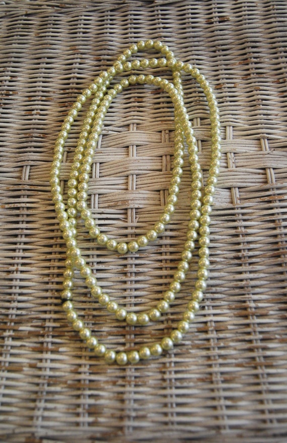 Vintage Trio of Faux Pearl Necklaces, Beaded Neck… - image 3