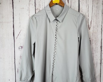 Womens Vintage Button Down Shirt Size Small Long Sleeve Gray