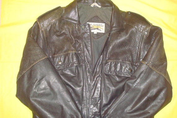 Le Tigre 1980's Mens Vintage Leather Motorcycle B… - image 2